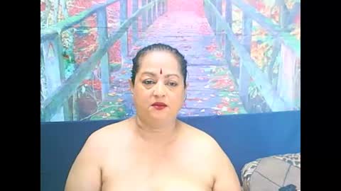 matureindian654u online show from 02-06-26, 10:07