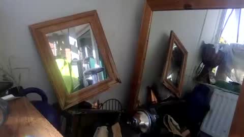 Snapshot of matureman1234 chatting on 10-16-25, 08:59 matureman1234 online show from 10-16-25, 08:59