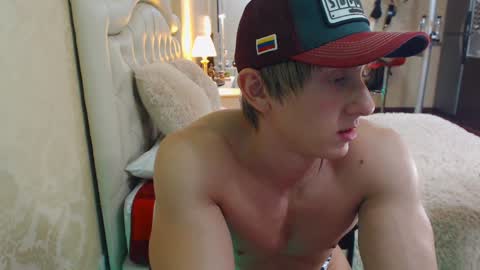 Snapshot of maty_star chatting on 01-04-25, 04:01 Maty Star online show from 01-04-25, 04:01