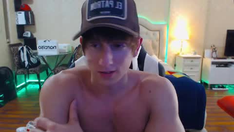 Snapshot of maty_star chatting on 10-15-25, 03:50 Maty Star online show from 10-15-25, 03:50