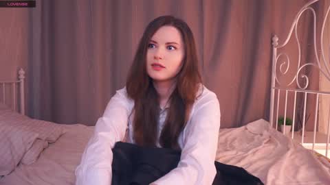 Lily online show from 02-02-25, 04:00