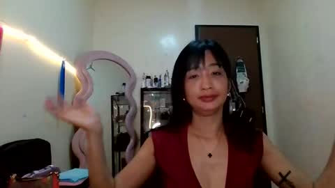 Snapshot of maui742175 chatting on 05-26-26, 10:22 Maui online show from 05-26-26, 10:22