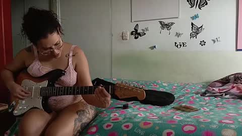 Snapshot of mauroluxandra chatting on 01-13-25, 09:09 mauroluxandra online show from 01-13-25, 09:09