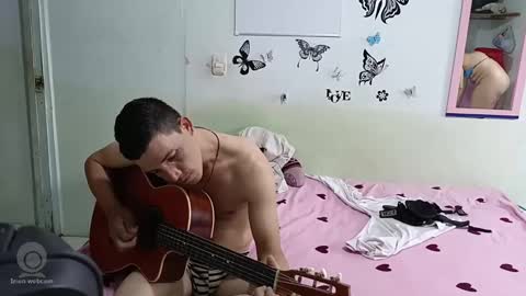 Snapshot of mauroluxandra chatting on 02-10-25, 10:09 mauroluxandra online show from 02-10-25, 10:09