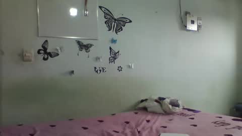 Snapshot of mauroluxandra chatting on 02-14-25, 02:02 mauroluxandra online show from 02-14-25, 02:02