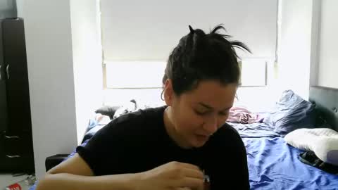 Snapshot of mauroluxandra chatting on 10-19-25, 03:12 mauroluxandra online show from 10-19-25, 03:12