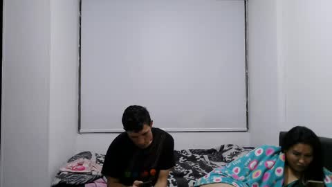 Snapshot of mauroluxandra chatting on 10-30-25, 05:20 mauroluxandra online show from 10-30-25, 05:20