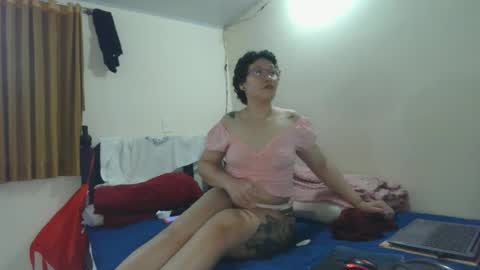 Snapshot of mauroluxandra chatting on 05-23-26, 10:25 mauroluxandra online show from 05-23-26, 10:25