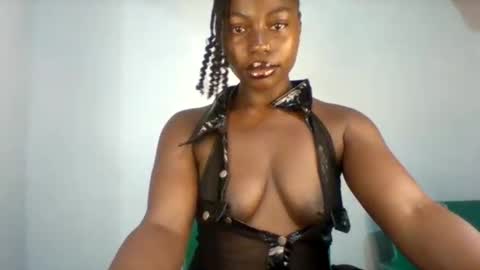 Maverlous pussy online show from 02-23-26, 12:35