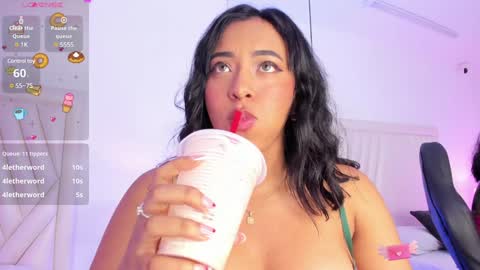 Snapshot of mavystar chatting on 01-16-25, 02:41 Mavy online show from 01-16-25, 02:41