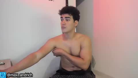 Max... online show from 11-05-25, 02:33