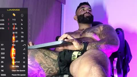 max__prada online show from 11-13-25, 02:21