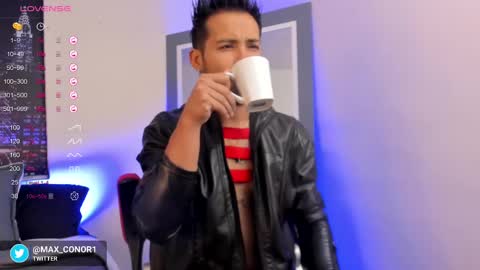 Max Conor online show from 02-12-25, 10:56