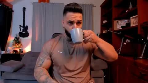 max D. online show from 01-15-25, 12:47