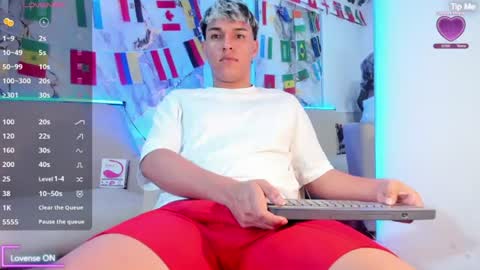max_dixon7 online show from 07-23-26, 03:48