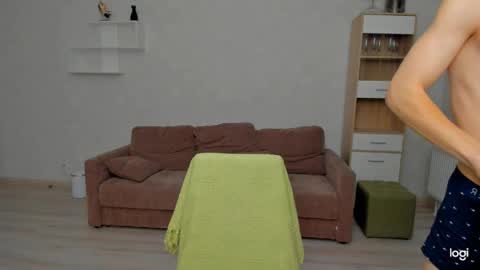 max_foks_ online show from 04-20-26, 07:00
