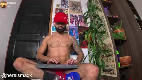 Max Follow me IGX hereismaxx online show from 01-23-25, 09:18