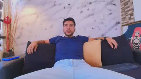 Snapshot of max_hornye chatting on 03-07-26, 07:00 Max Hornye online show from 03-07-26, 07:00