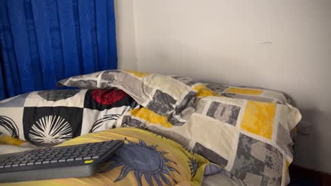 Max Lancaster online show from 01-26-25, 07:41