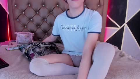 Max lover1 online show from 12-20-24, 05:51