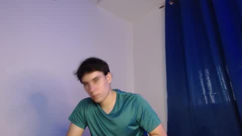 Snapshot of max_snow1616 chatting on 11-14-25, 09:13 max_snow1616 online show from 11-14-25, 09:13