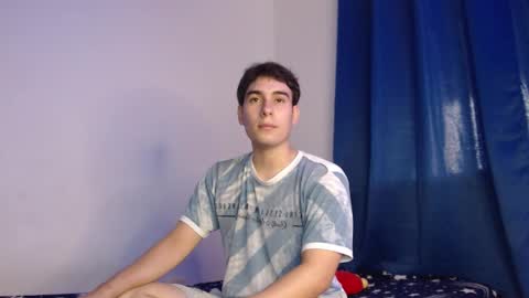 Snapshot of max_snow1616 chatting on 11-23-25, 07:02 max_snow1616 online show from 11-23-25, 07:02