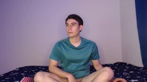 Snapshot of max_snow1616 chatting on 12-05-25, 06:26 max_snow1616 online show from 12-05-25, 06:26