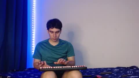 max_snow1616 online show from 02-20-26, 04:29