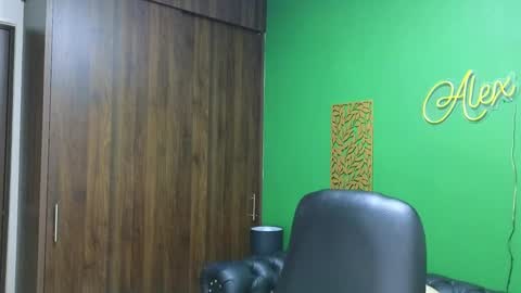 Max Taylor online show from 12-02-24, 10:56