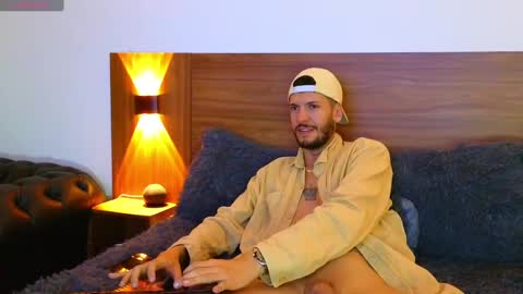 Max Taylor online show from 03-01-25, 02:48