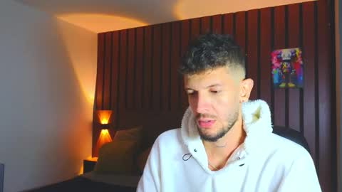 Max Taylor online show from 01-13-26, 03:45