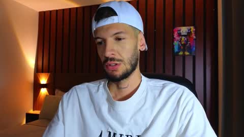 Max Taylor online show from 02-01-26, 01:59