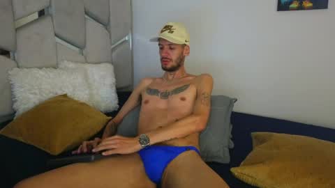 Max Taylor online show from 04-10-26, 05:56