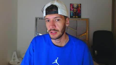 Snapshot of max_tayloor chatting on 05-13-26, 01:58 Max Taylor online show from 05-13-26, 01:58