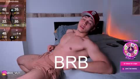 max_valiant1 online show from 11-22-25, 03:05