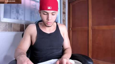 Snapshot of max_valiant1 chatting on 01-05-26, 06:55 max_valiant1 online show from 01-05-26, 06:55