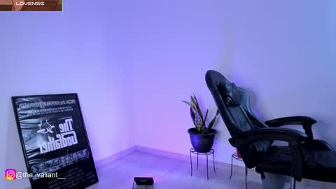 Snapshot of max_valiant1 chatting on 02-05-26, 10:36 max_valiant1 online show from 02-05-26, 10:36