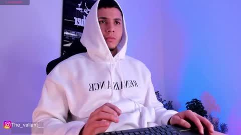 max_valiant1 online show from 03-22-26, 05:00