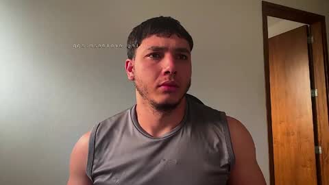 max_valiant1 online show from 05-16-26, 11:09