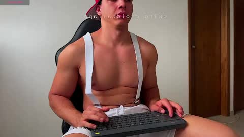 max_valiant1 online show from 06-04-26, 03:40