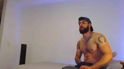 max_xl_ online show from 01-14-26, 03:17