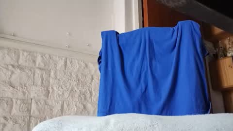 Snapshot of maxhot_25866 chatting on 01-19-25, 01:12 Maxlatino online show from 01-19-25, 01:12