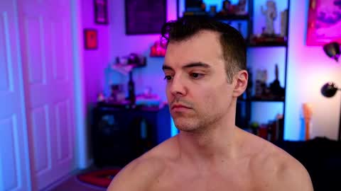 Max Hughes online show from 11-11-25, 02:44