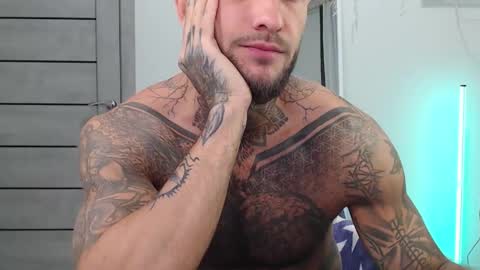 Snapshot of maxi_foxxx chatting on 09-15-25, 05:51 Maximus Fox online show from 09-15-25, 05:51