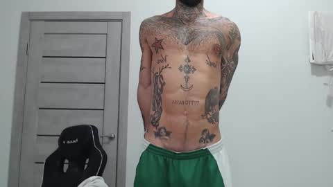 Maximus Fox online show from 11-23-25, 07:08