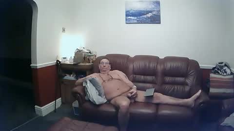 MAX online show from 12-23-24, 08:03