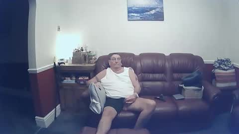 MAX online show from 12-31-24, 09:28