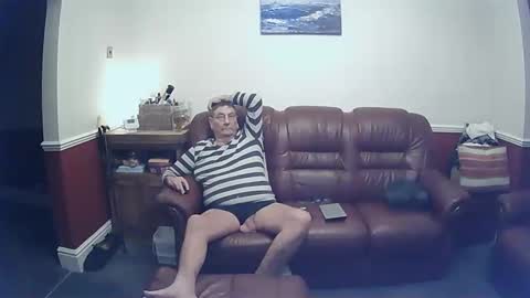 MAX online show from 01-06-25, 08:39