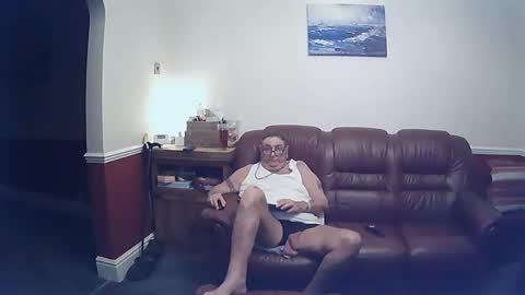 MAX online show from 02-09-25, 12:39