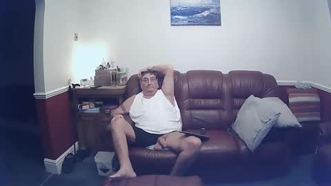 MAX online show from 02-23-25, 10:20